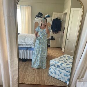 Who What Wear Blue Floral Skirt Set